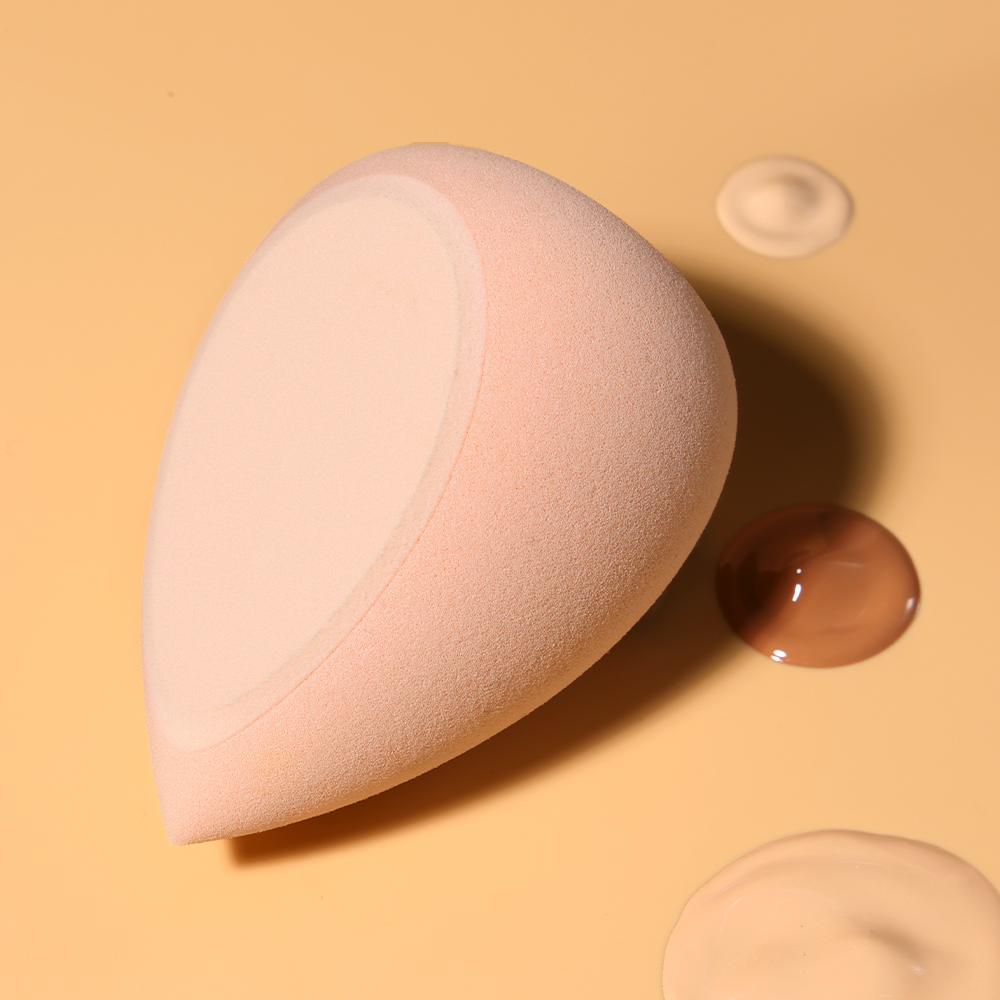 A Skin Like Blend Hybrid Sponge